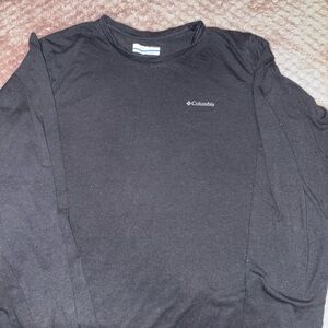 Women’s Columbia Classic Black Long Sleeve Shirt